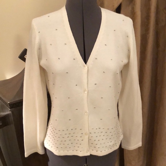Liz Claiborne Silver Bugle Beaded Ivory Cardigan Size SP - Picture 2 of 8